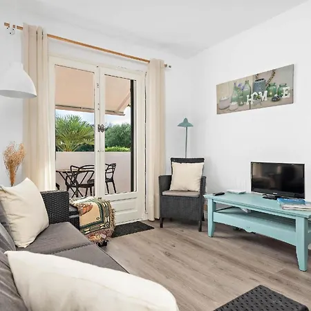 Apartamento Ferienwohnung Fuer 4 Personen Ca 68 Qm In Cala'n Blanes, Menorca Westkueste Von Menorca *